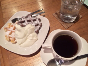 48201321_2031204914_108large[1]