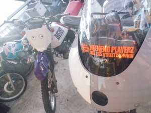 オートバイの顔